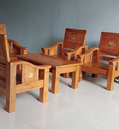 Bộ Bàn Ghế Gỗ Tự Nhiên Chạm Hoa Văn