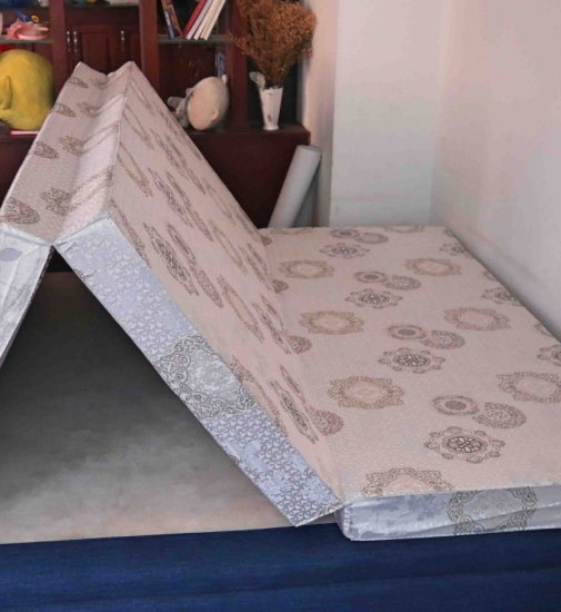 Nệm bông ép Everon